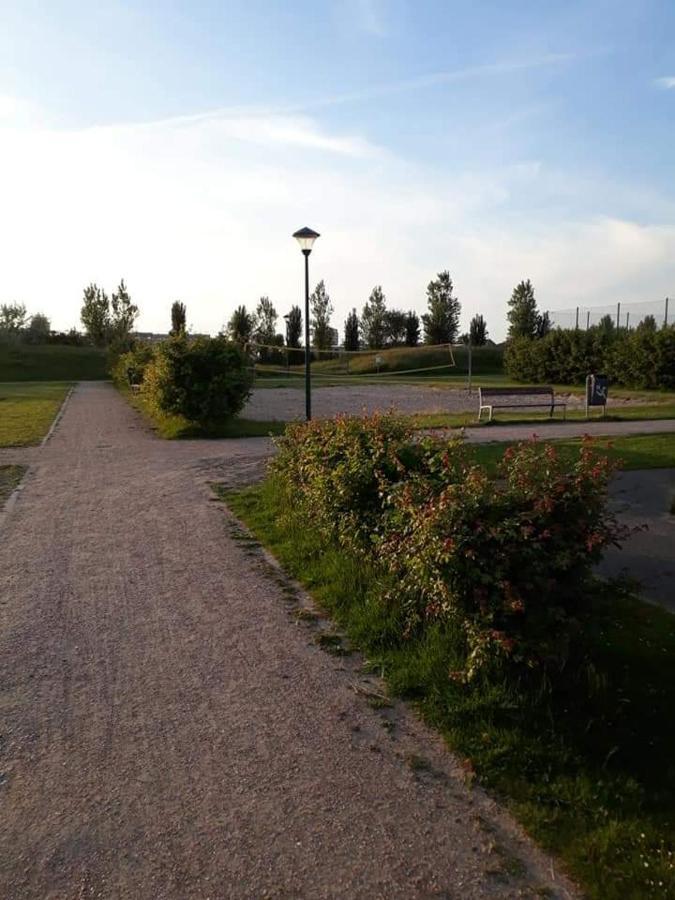 Stacaravan 4Pers In Bredene Met Eigen Tuintje 2449 Eksteriør billede